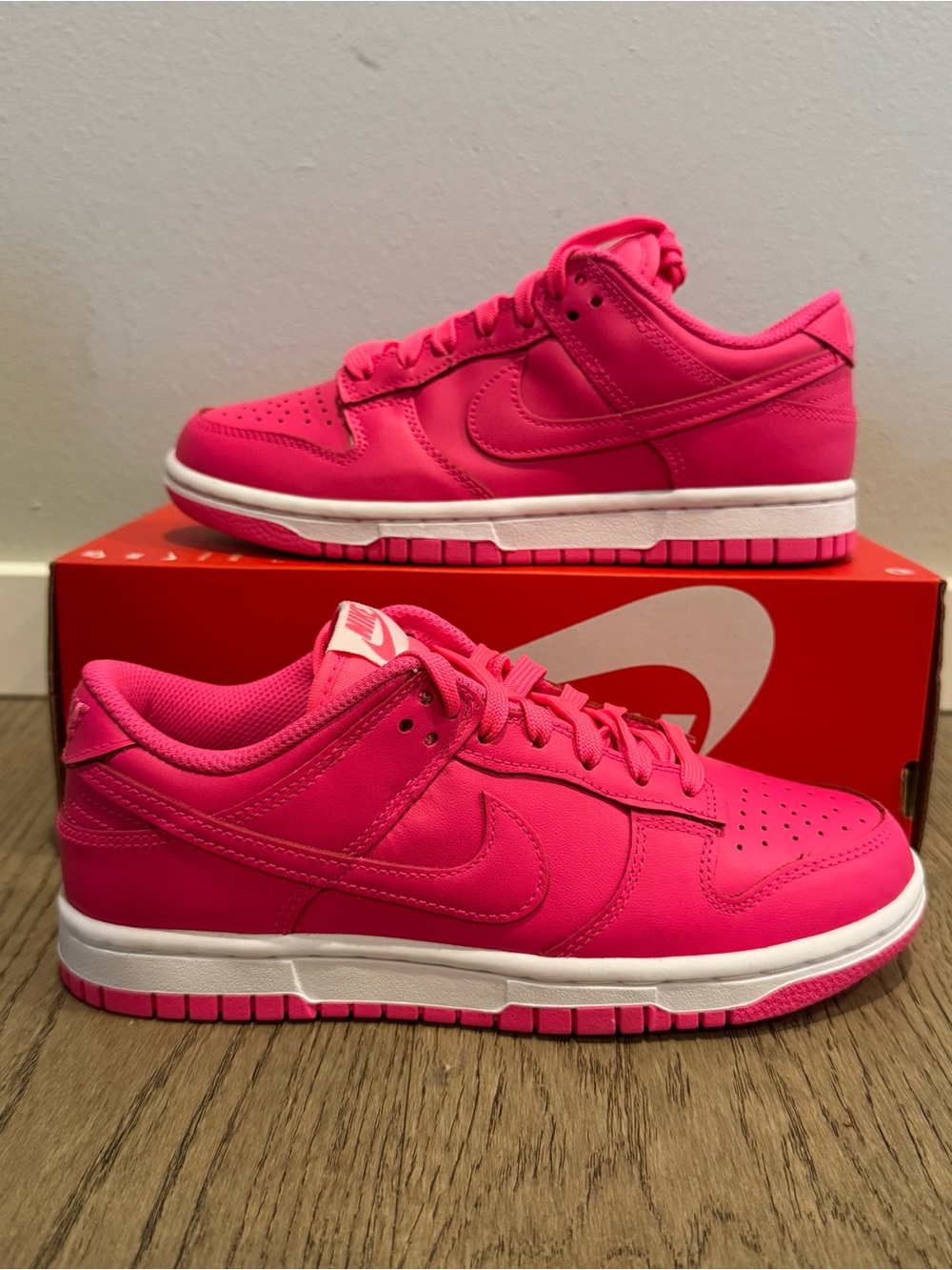 Nike Dunk Low Pink White